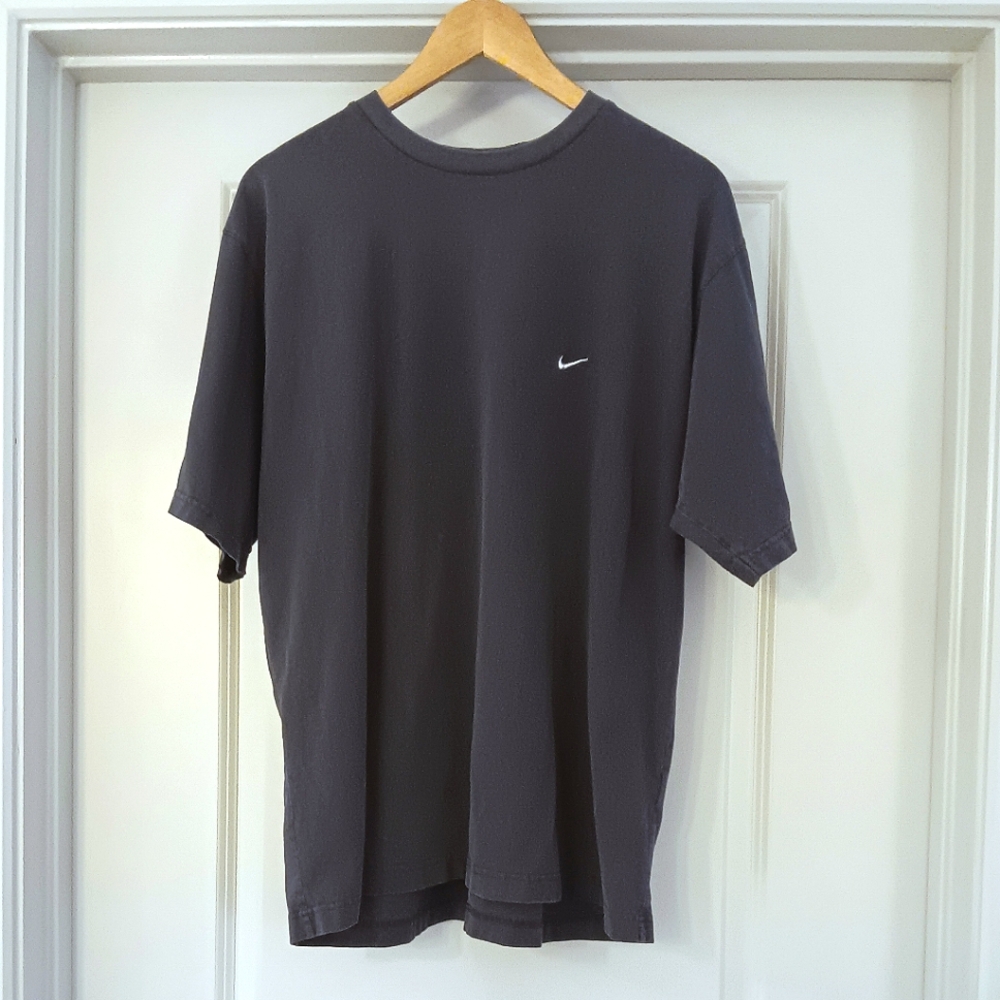 Vintage 90s Nike Embroidered Swoosh Small Logo Navy Blue Tee Shirt Men's Size XL